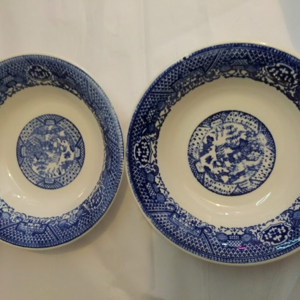 2 Vintage Bowls #O-08